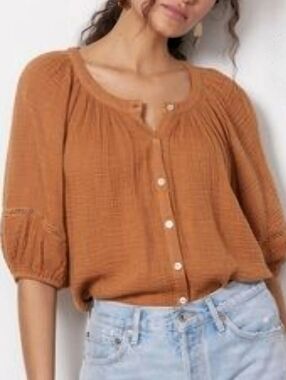 Red Haute Copper/Clay Button-Front Balloon-Sleeve Peasant Blouse